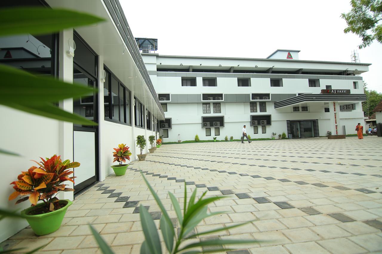 Hotel A J Park Alappuzha Exterior photo