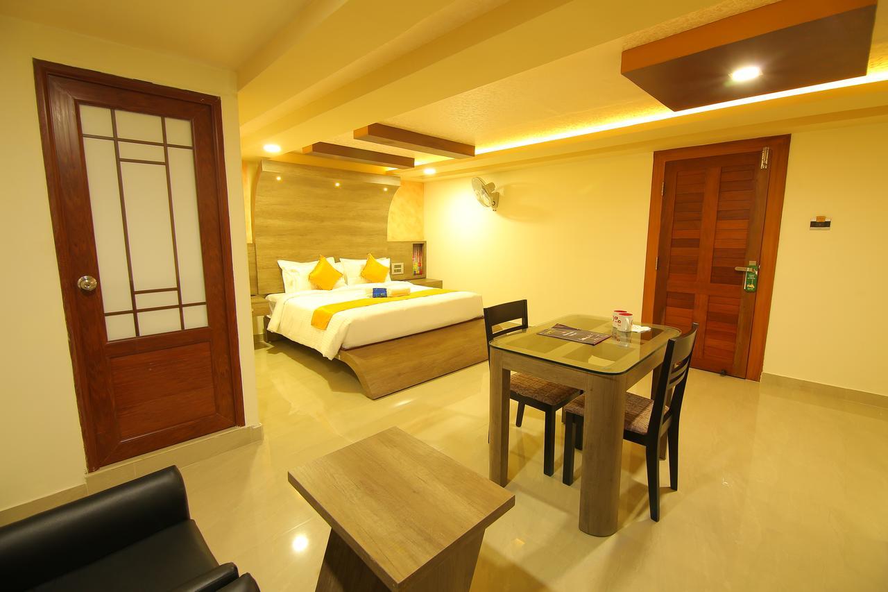 Hotel A J Park Alappuzha Exterior photo