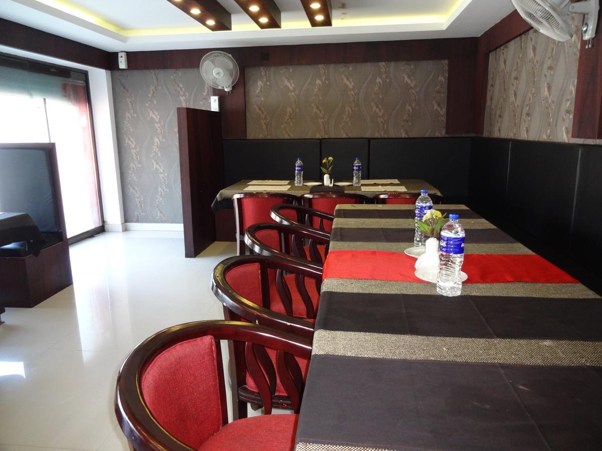 Hotel A J Park Alappuzha Exterior photo